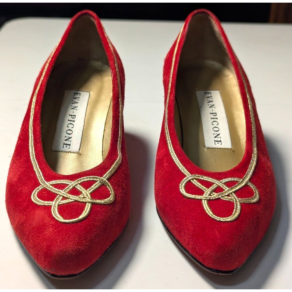 Vtg 80s EVAN PICONE Red Suede Kitten Heels Gold Braid Trim Spain Women's 6.5 M